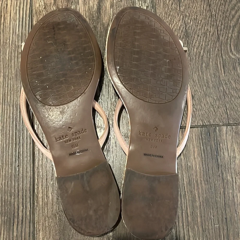 Kate Spade Mystic Bow Charm Nude Blush‎ Pink Sandals 9.5